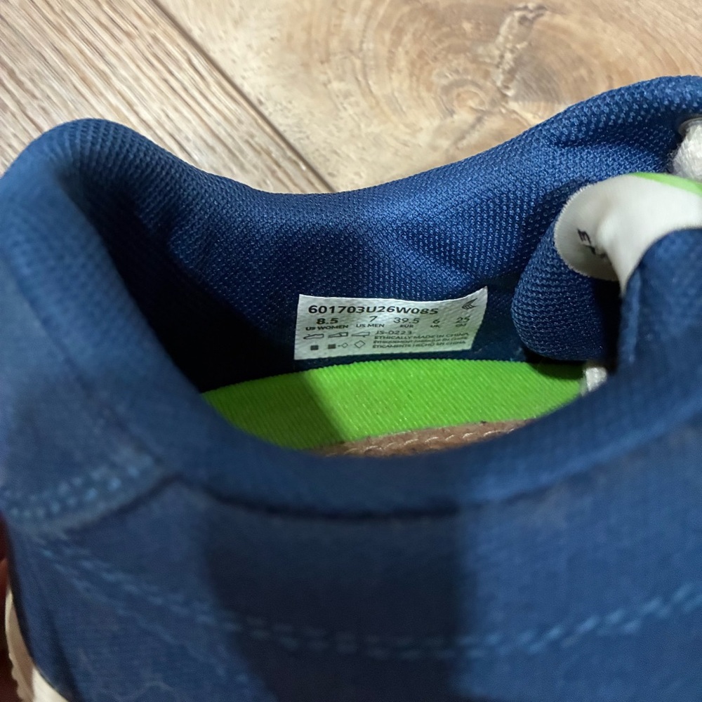 Cariuma Naioca low-top skate sneakers in blue canvas sz 8.5 - Picture 5 of 6